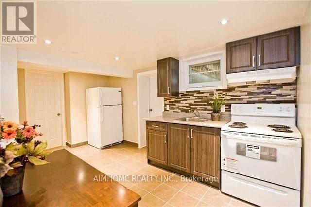 40 Kecala Road, Toronto, Ontario  M1P 1K6 - Photo 13 - E12934830