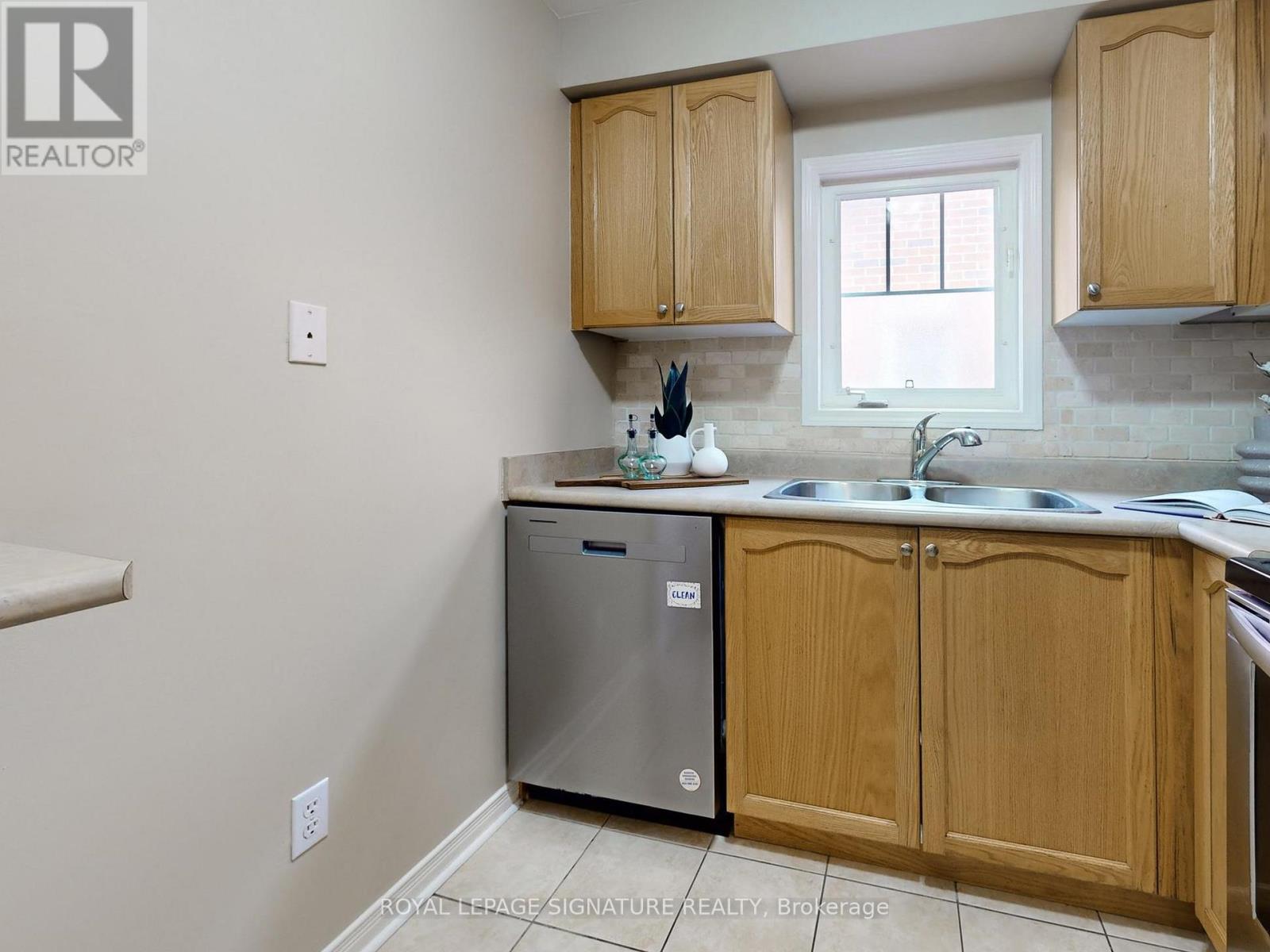 39 - 1775 Valley Farm Road, Pickering, Ontario L1V 7J9 - Photo 19 - E12934916