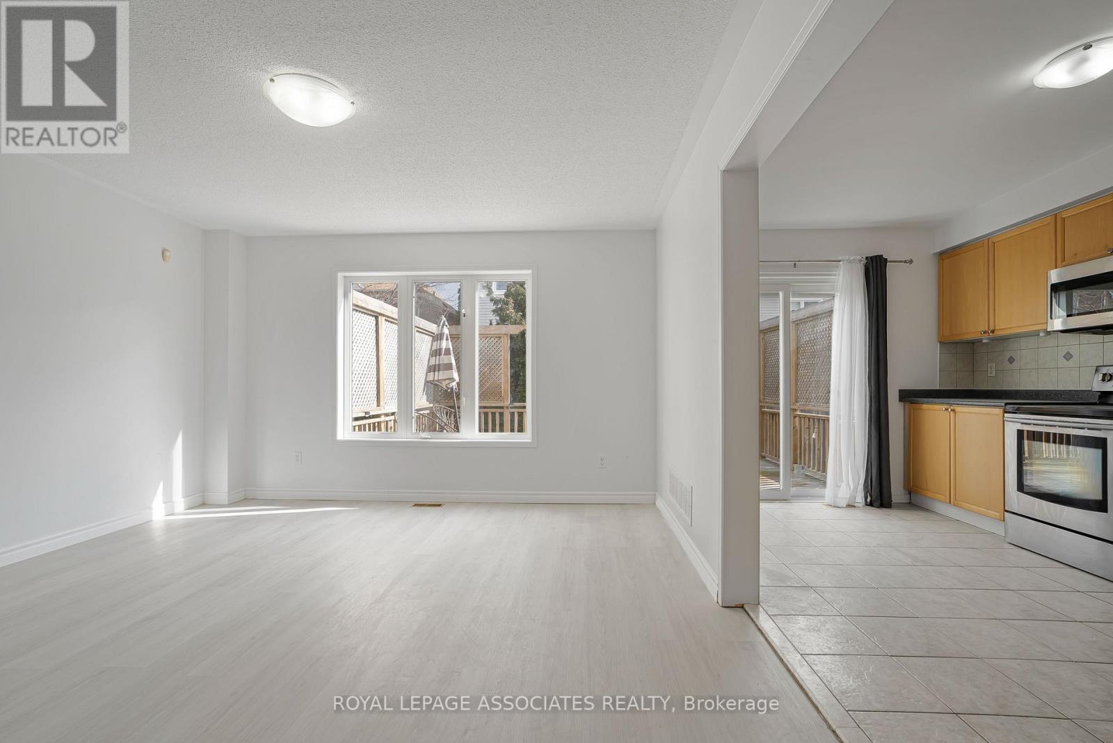 25 Cranston Avenue, Ajax (Northeast Ajax), Ontario  L1Z 2B5 - Photo 3 - E12934934