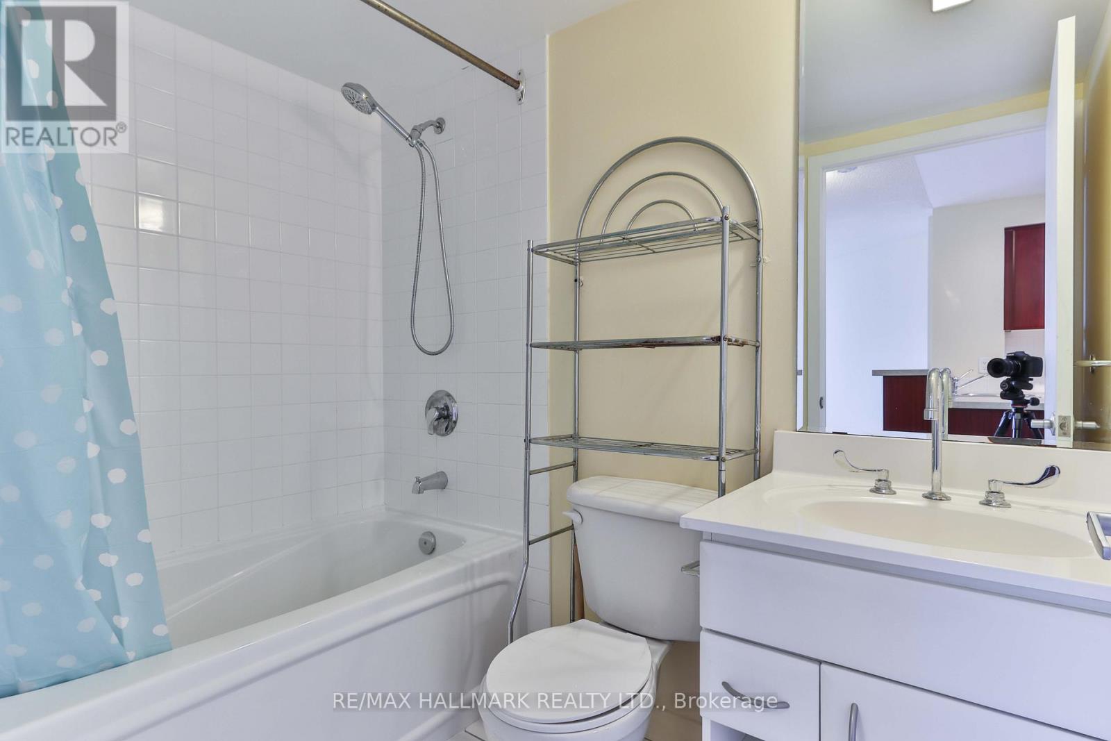 1612 - 36 Lee Centre Drive, Toronto, Ontario  M1H 3J1 - Photo 11 - E12934974