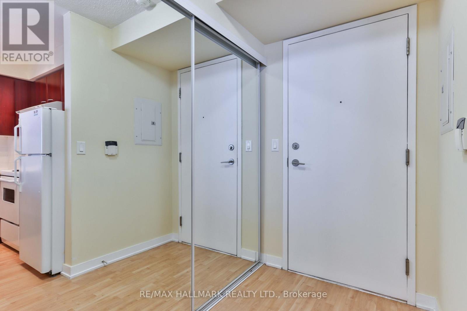 1612 - 36 Lee Centre Drive, Toronto, Ontario  M1H 3J1 - Photo 4 - E12934974