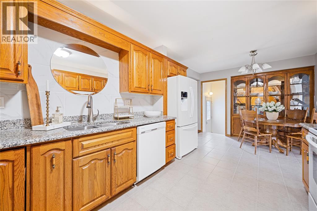 308 Ashwood Court, St Clair, Ontario  N0N 1G0 - Photo 17 - 26006499