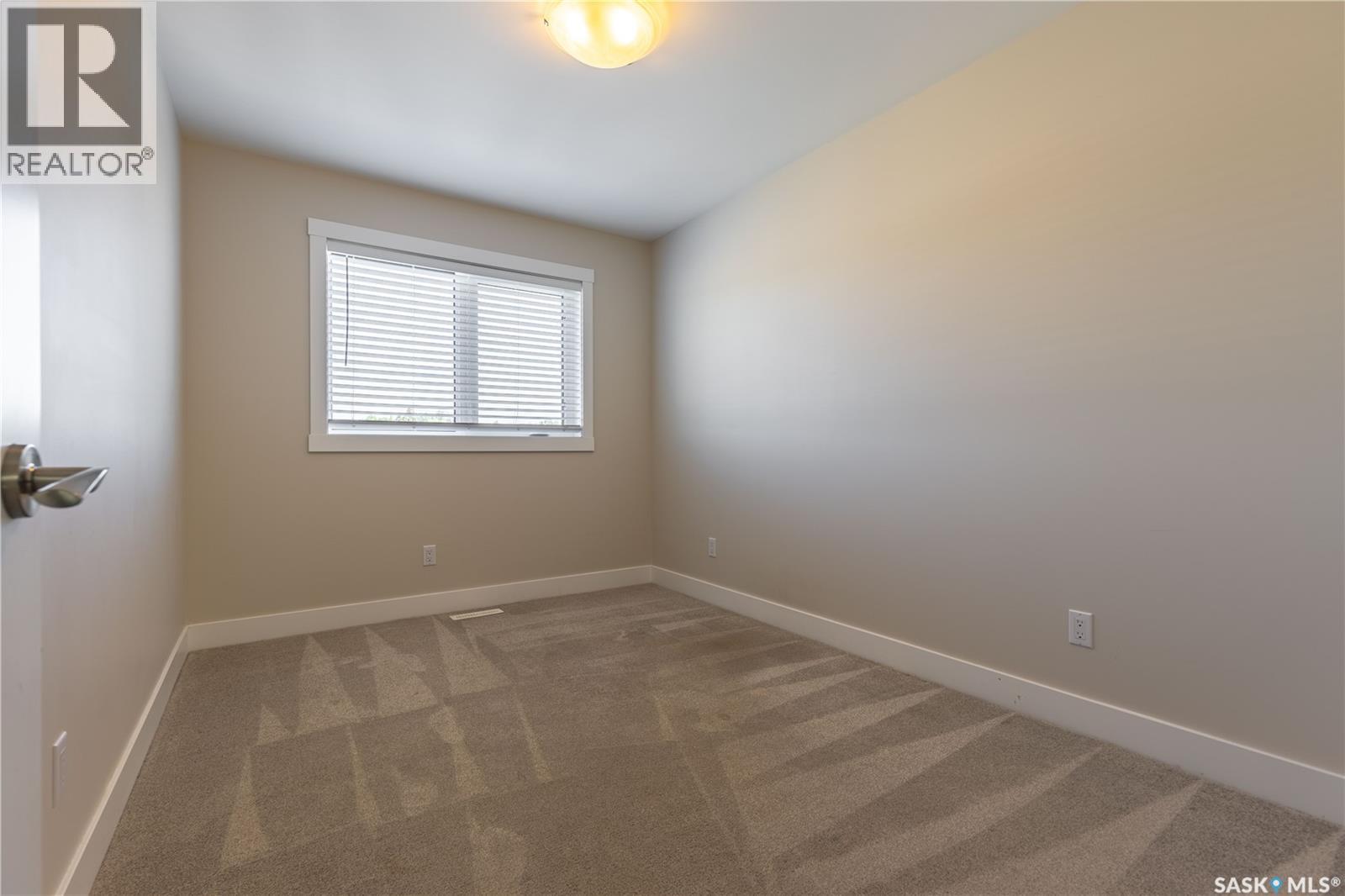 1037 7th Street E, Saskatoon, Saskatchewan  S7H 0Y7 - Photo 16 - SK031561