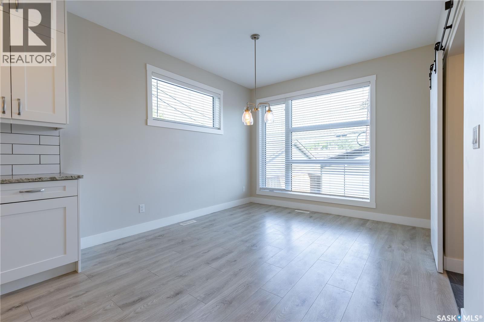 1037 7th Street E, Saskatoon, Saskatchewan  S7H 0Y7 - Photo 9 - SK031561