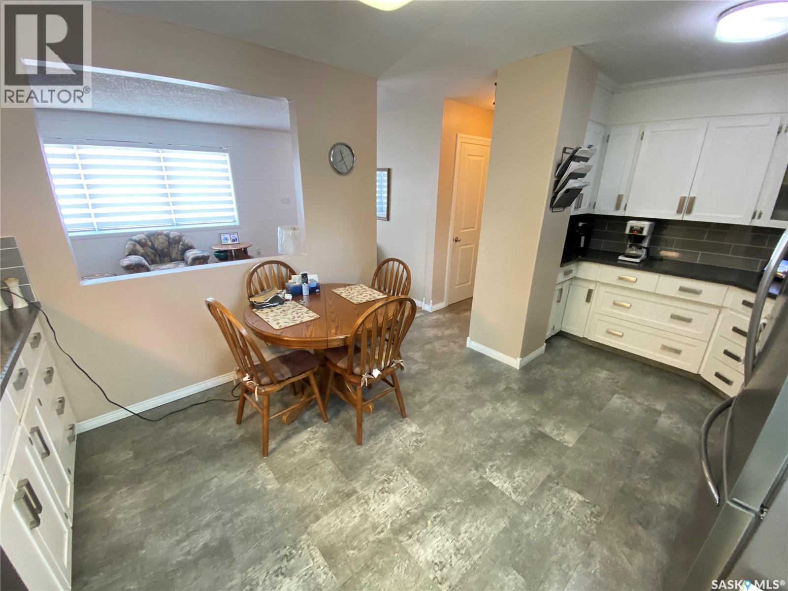 389 Maple Avenue, Yorkton, Saskatchewan  S3N 1X2 - Photo 5 - SK031421