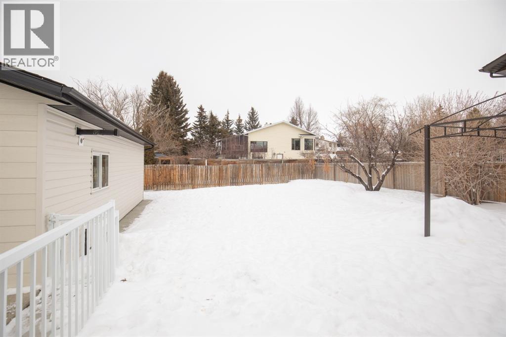 72 Mclean Street, Red Deer, Alberta  T4R 1T7 - Photo 35 - A2290595