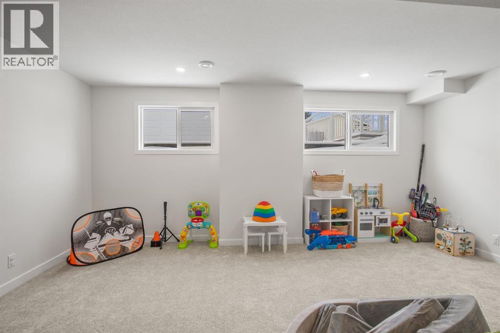 72 Mclean Street, Red Deer, Alberta  T4R 1T7 - Photo 19 - A2290595