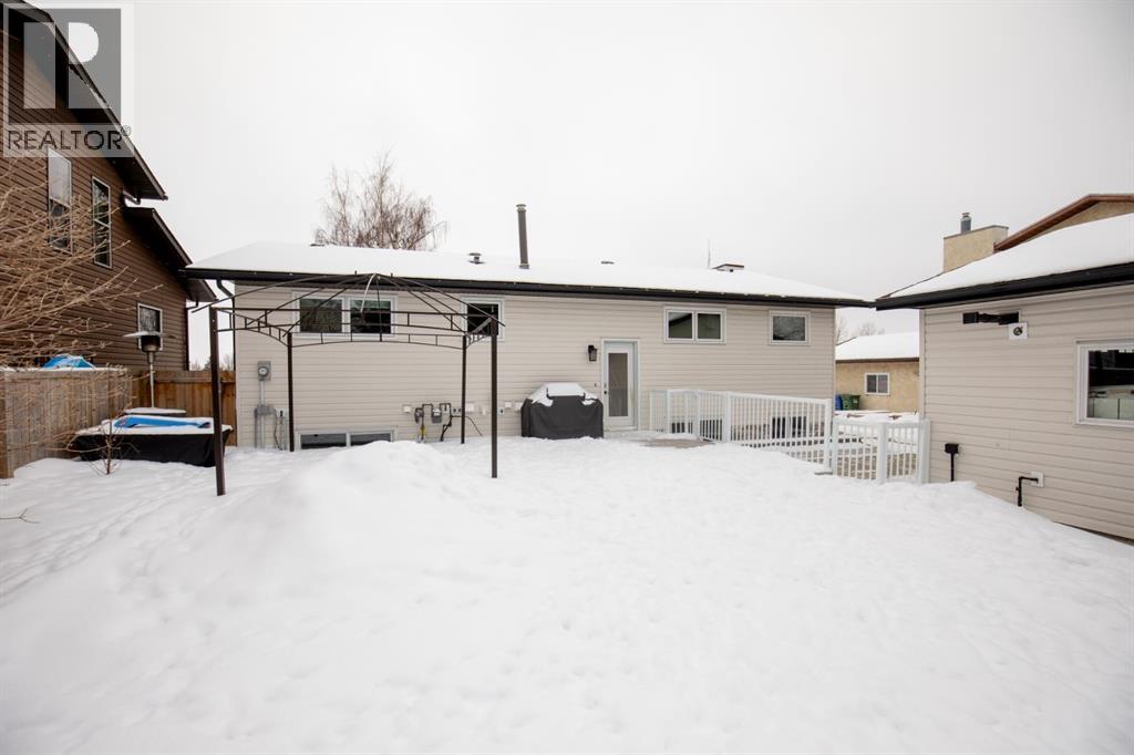 72 Mclean Street, Red Deer, Alberta  T4R 1T7 - Photo 34 - A2290595