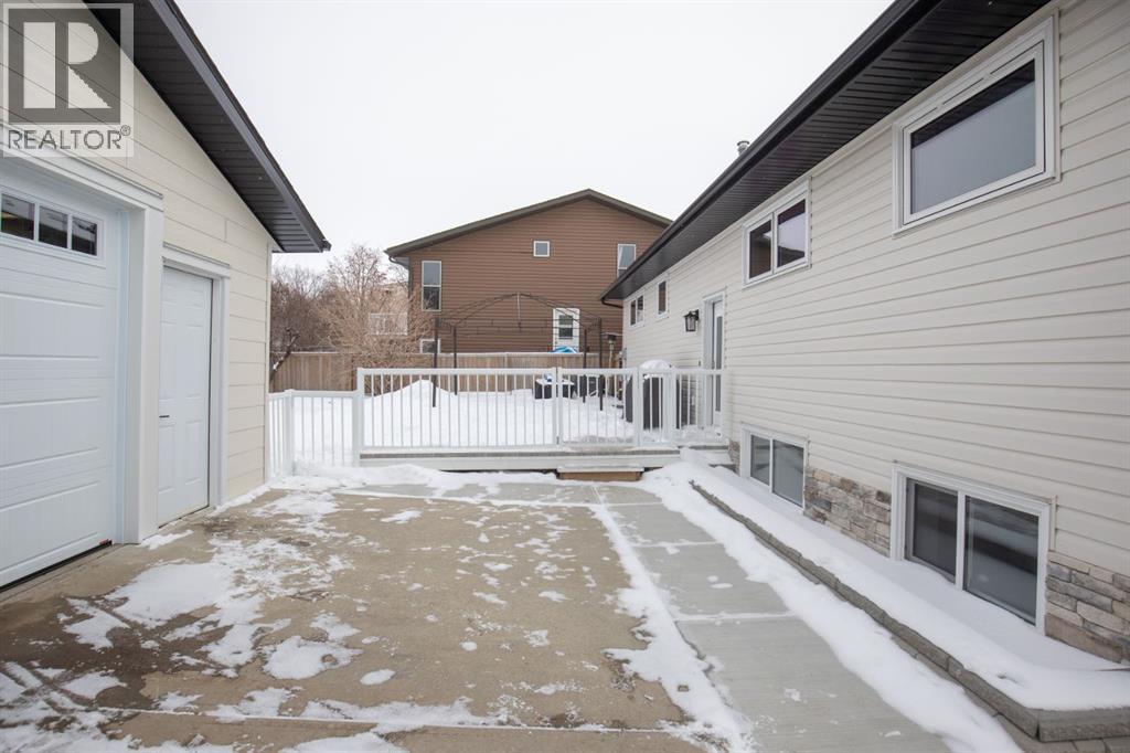 72 Mclean Street, Red Deer, Alberta  T4R 1T7 - Photo 27 - A2290595