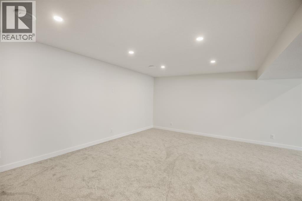 72 Mclean Street, Red Deer, Alberta  T4R 1T7 - Photo 18 - A2290595