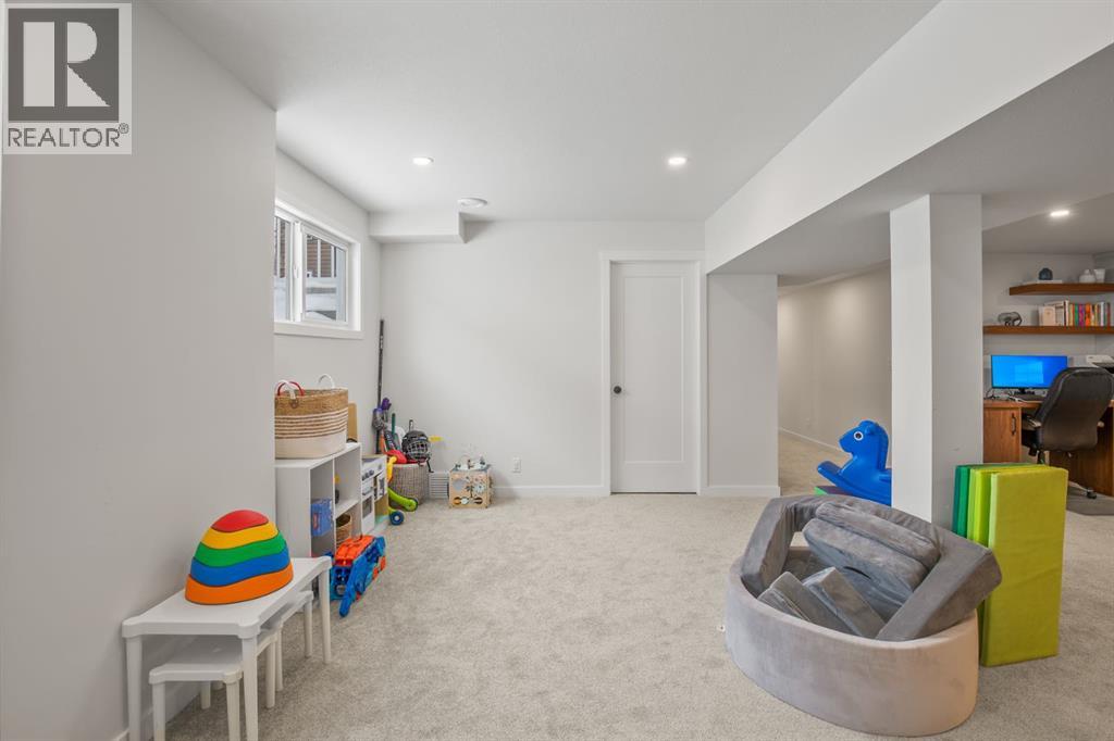 72 Mclean Street, Red Deer, Alberta  T4R 1T7 - Photo 20 - A2290595