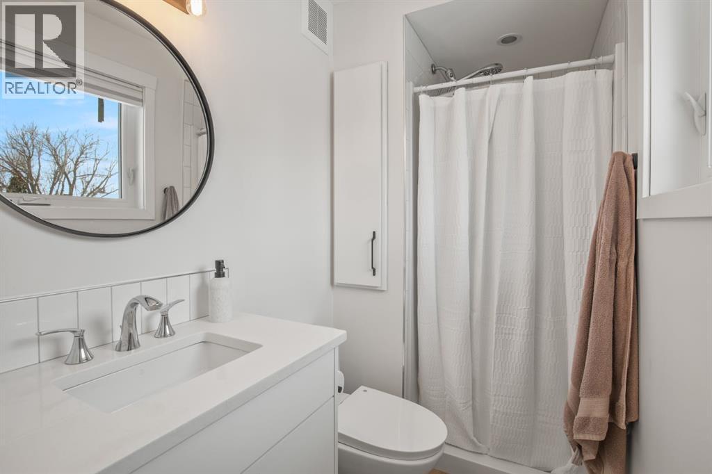 72 Mclean Street, Red Deer, Alberta  T4R 1T7 - Photo 17 - A2290595