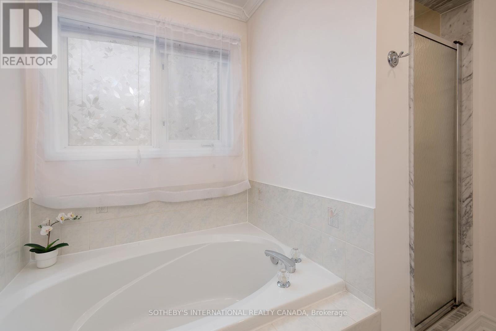 30 Bologna Road, Vaughan, Ontario  L4H 2B1 - Photo 18 - N12934768