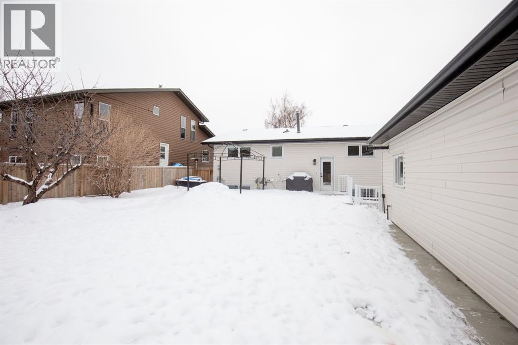 72 Mclean Street, Red Deer, Alberta  T4R 1T7 - Photo 33 - A2290595