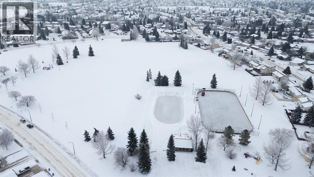 72 Mclean Street, Red Deer, Alberta  T4R 1T7 - Photo 41 - A2290595