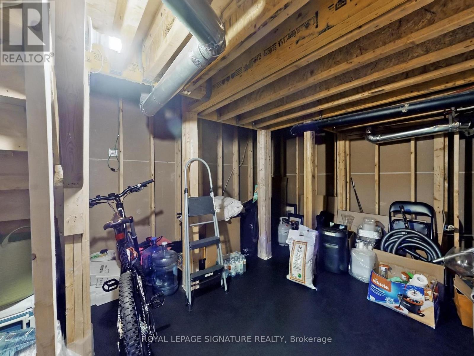 35 Annsleywood Court, Vaughan, Ontario  L4H 3N5 - Photo 41 - N12934892