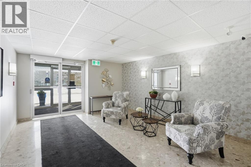 216 Plains Road W Unit# E106, Burlington, Ontario  L7T 4K8 - Photo 37 - 40798960