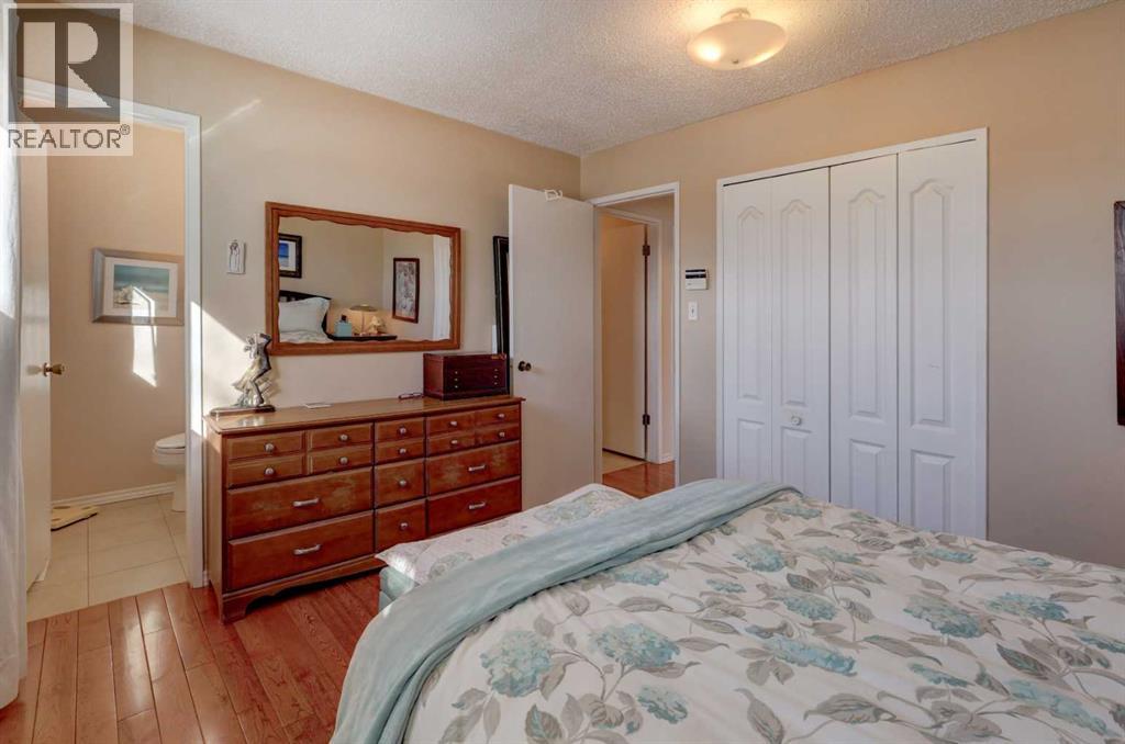 540 Lysander Drive SE, Calgary, Alberta  T2C 1L7 - Photo 11 - A2290605