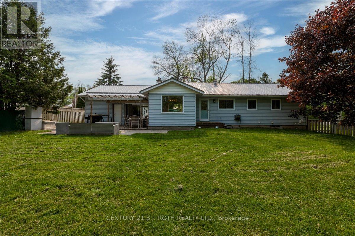 4049 Bayview Avenue, Ramara, Ontario  L3V 6H7 - Photo 27 - S12934796
