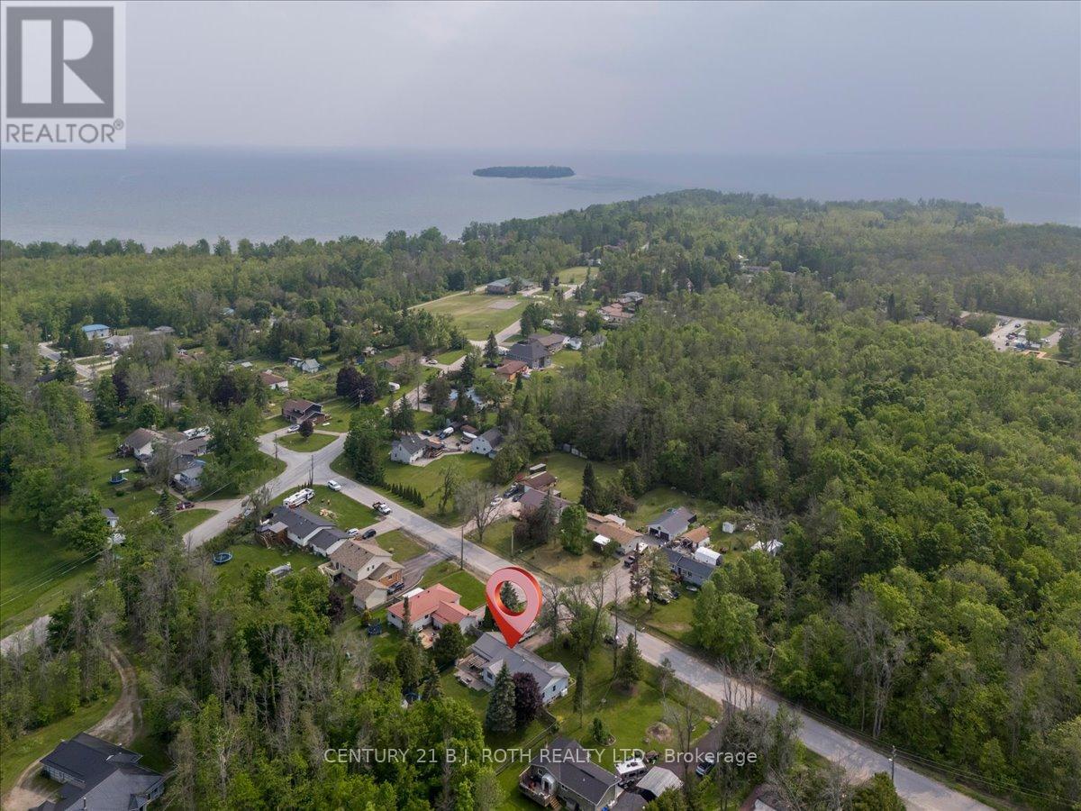 4049 Bayview Avenue, Ramara, Ontario  L3V 6H7 - Photo 32 - S12934796