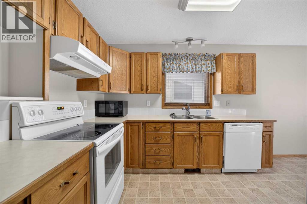 1409a 18 Avenue, Didsbury, Alberta  T0M 0W0 - Photo 6 - A2292987