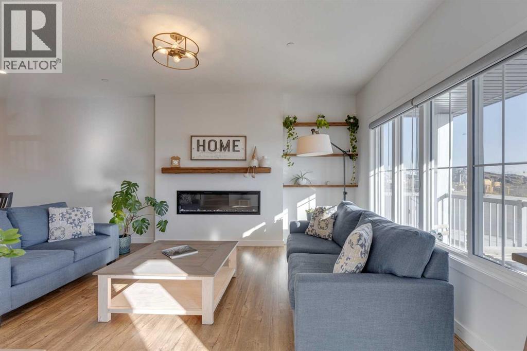 14965 1 Street NW, Calgary, Alberta  T3P 1N2 - Photo 4 - A2294512