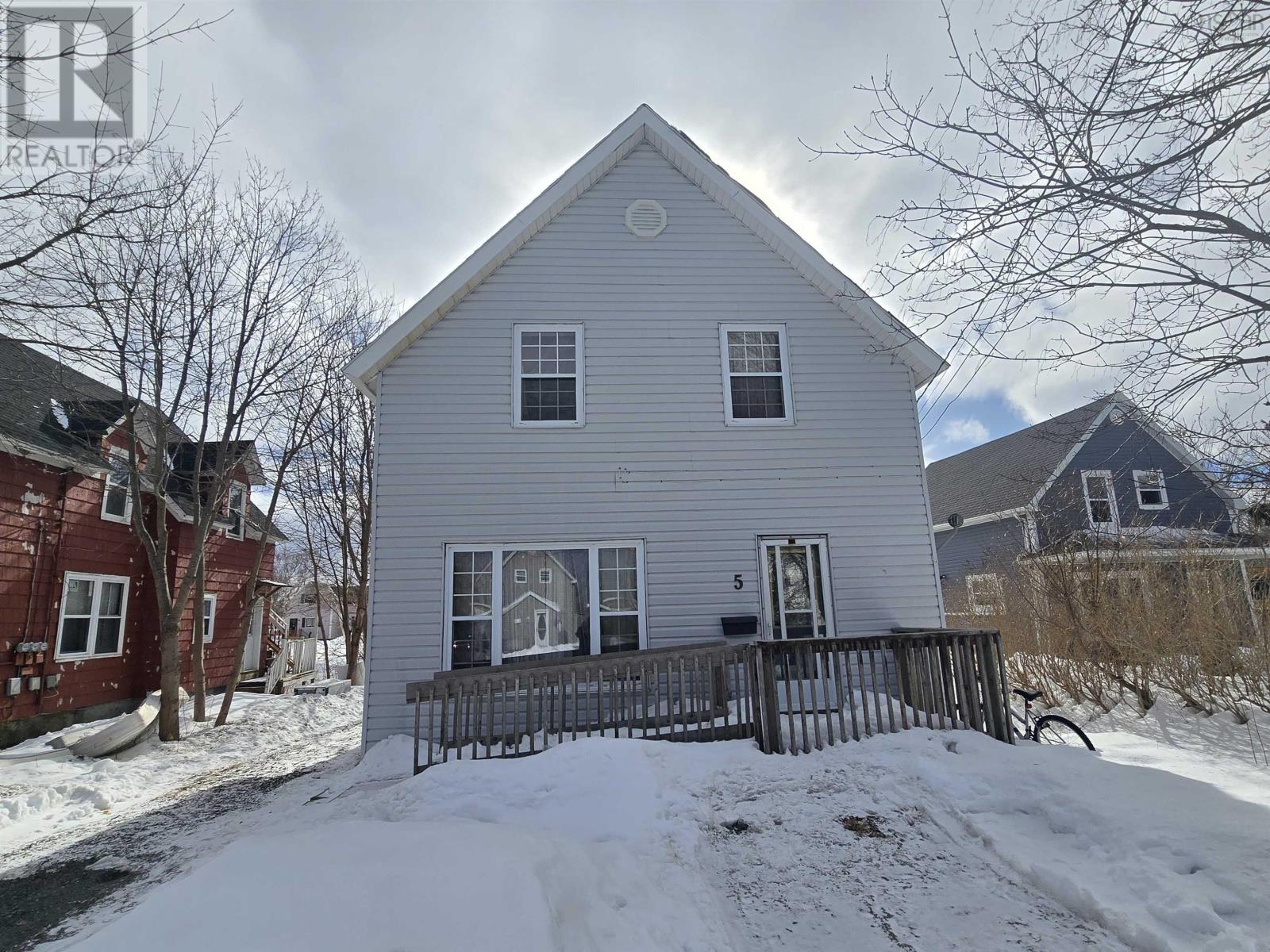 5 Byng Street, Glace Bay