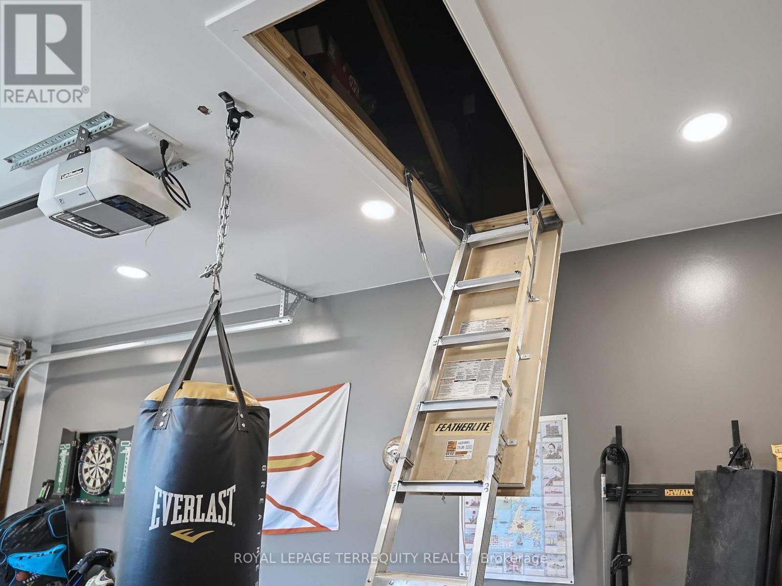 623 Beaver Court, Milton, Ontario  L9T 4A8 - Photo 35 - W12934742