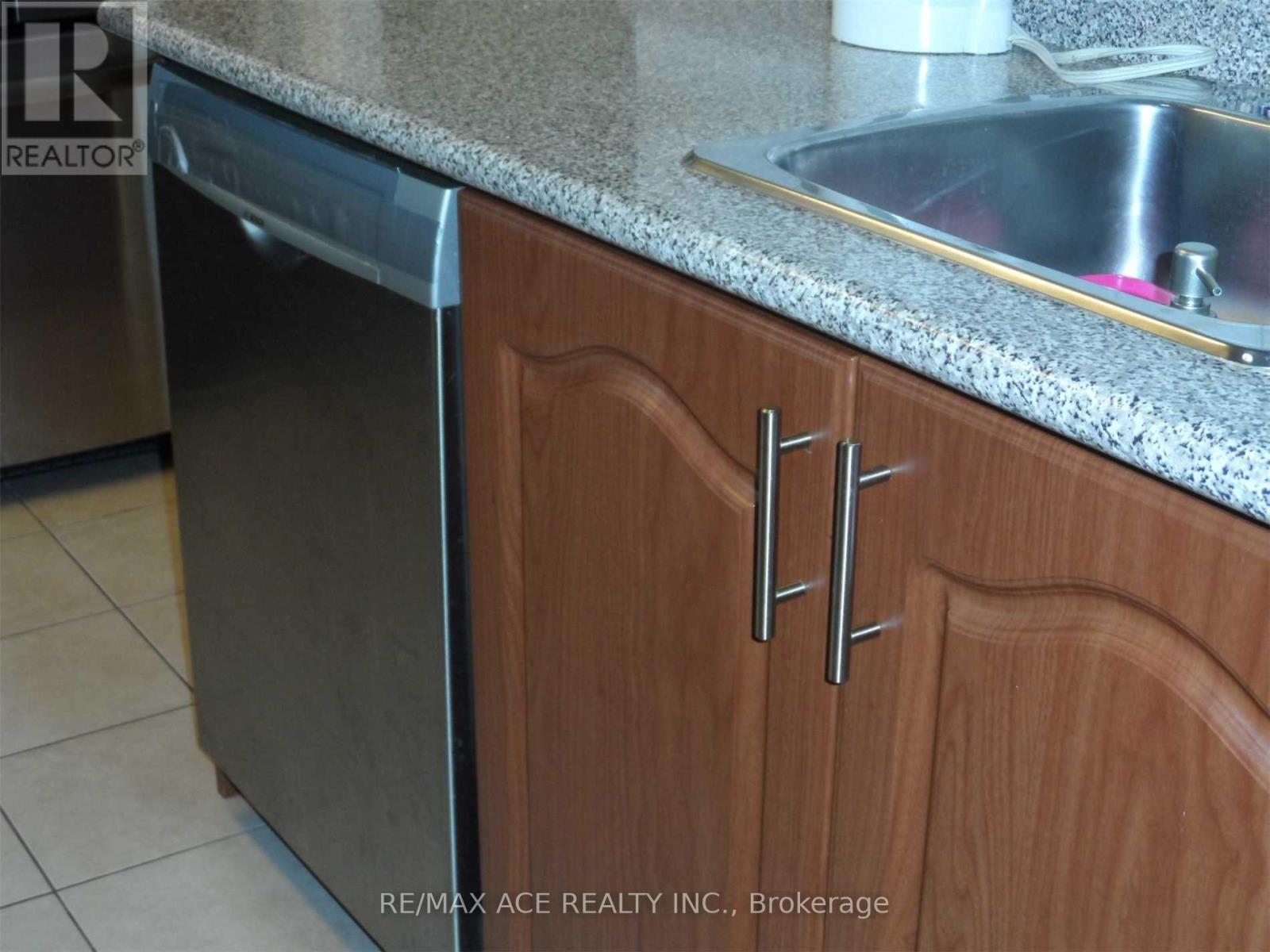 906 - 2130 Weston Road, Toronto, Ontario  M6N 3R9 - Photo 13 - W12934762