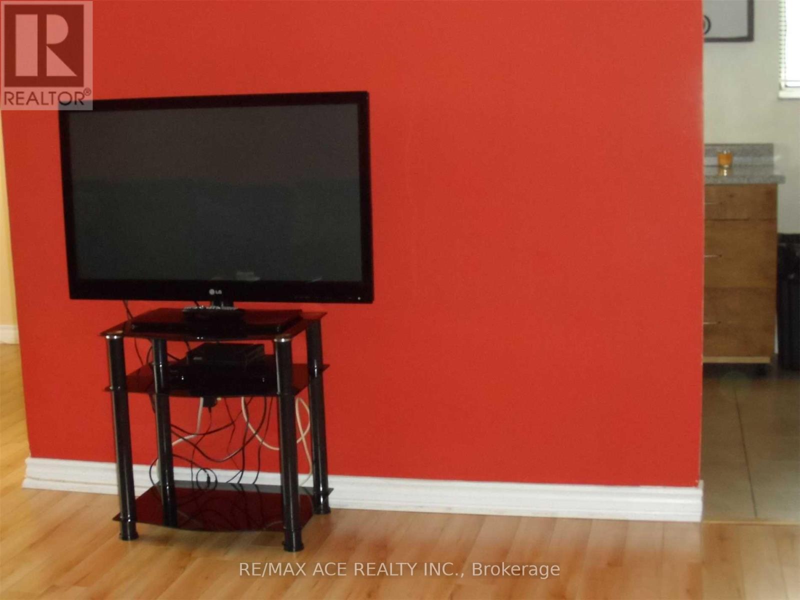 906 - 2130 Weston Road, Toronto, Ontario  M6N 3R9 - Photo 6 - W12934762