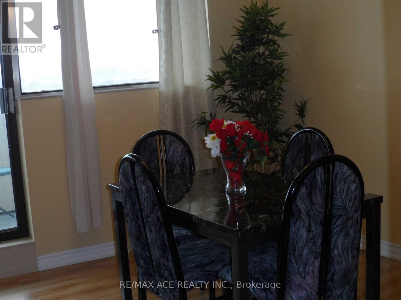 906 - 2130 Weston Road, Toronto, Ontario  M6N 3R9 - Photo 9 - W12934762