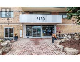 906 - 2130 WESTON ROAD, Toronto, Ontario