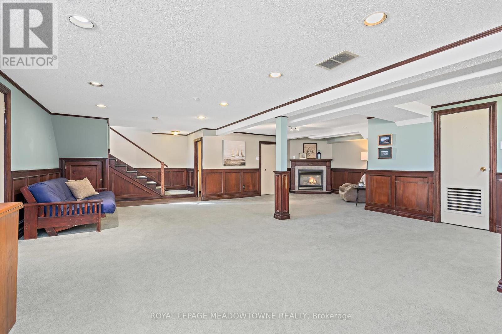 37 Prince Charles Drive, Halton Hills, Ontario  L7G 3T9 - Photo 24 - W12934766