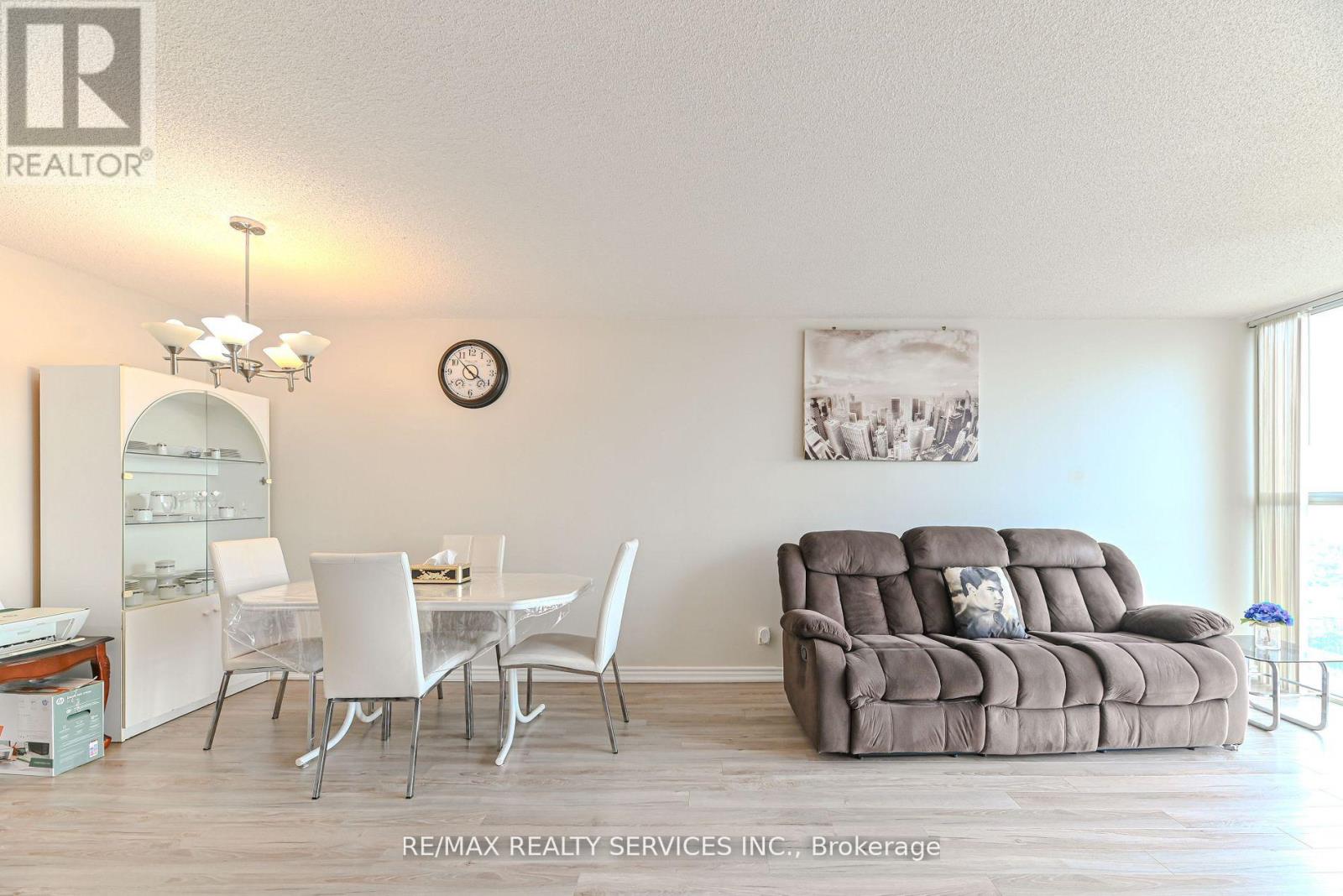 1911 - 35 Trailwood Drive, Mississauga, Ontario  L4Z 3K9 - Photo 13 - W12934780