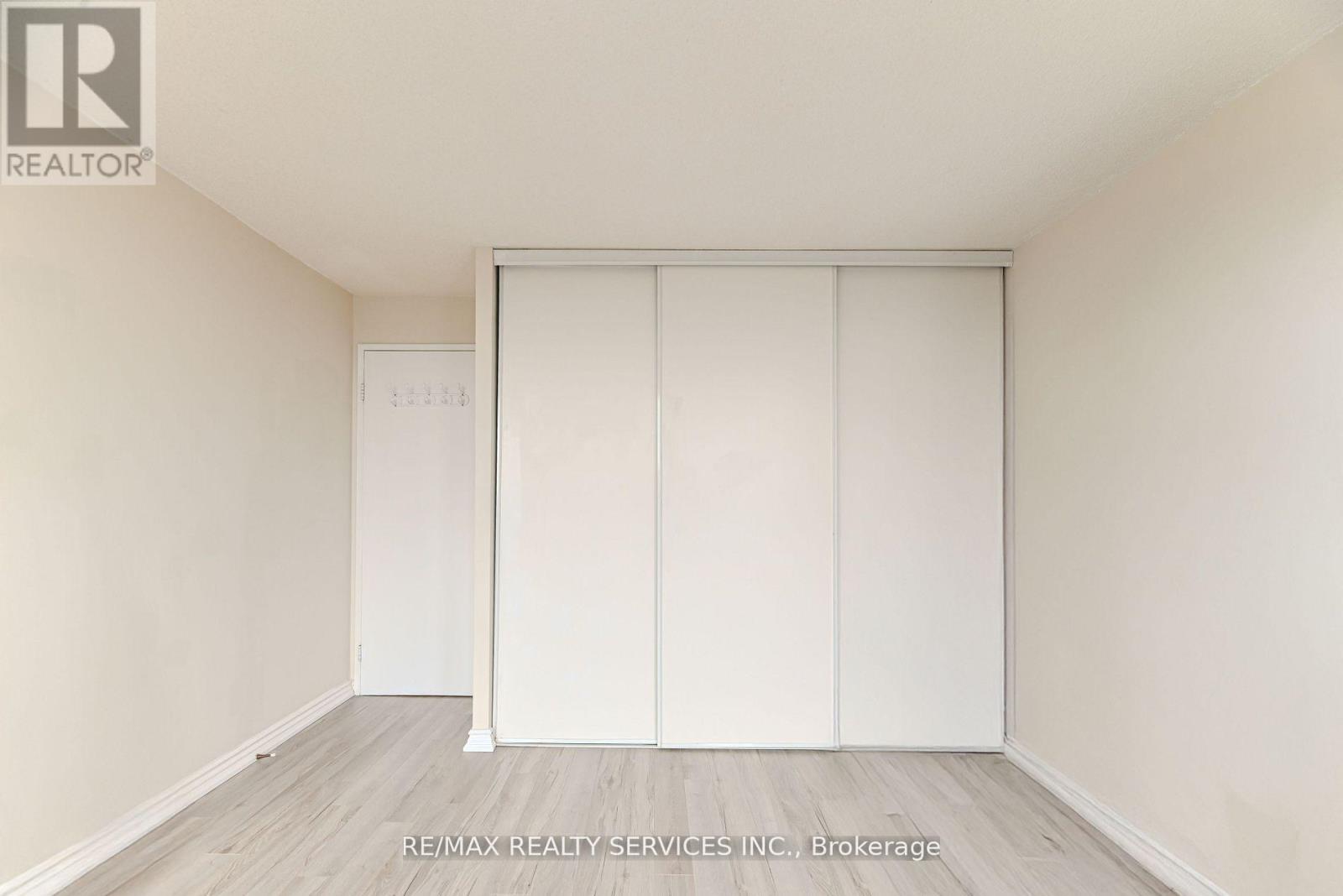 1911 - 35 Trailwood Drive, Mississauga, Ontario  L4Z 3K9 - Photo 34 - W12934780