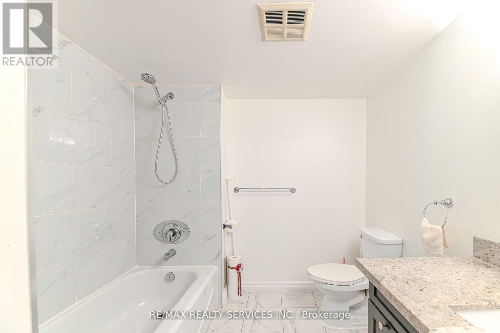 1911 - 35 Trailwood Drive, Mississauga, Ontario  L4Z 3K9 - Photo 37 - W12934780