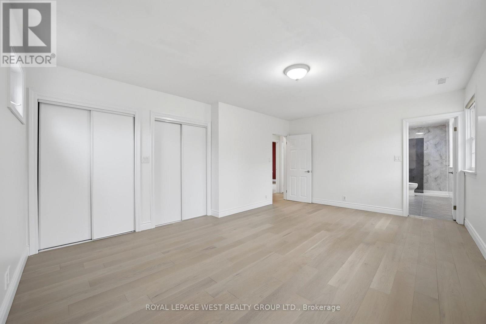 3334 Enniskillen Circle, Mississauga (Erindale), Ontario  L5C 2M8 - Photo 16 - W12934802