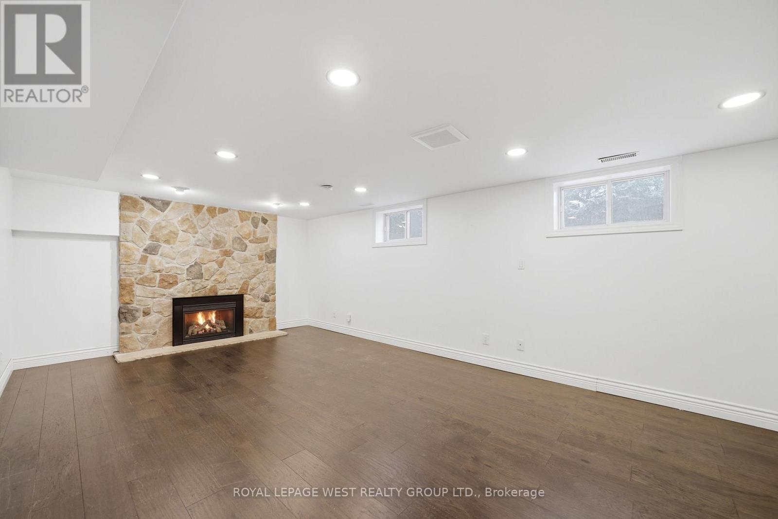 3334 Enniskillen Circle, Mississauga (Erindale), Ontario  L5C 2M8 - Photo 22 - W12934802