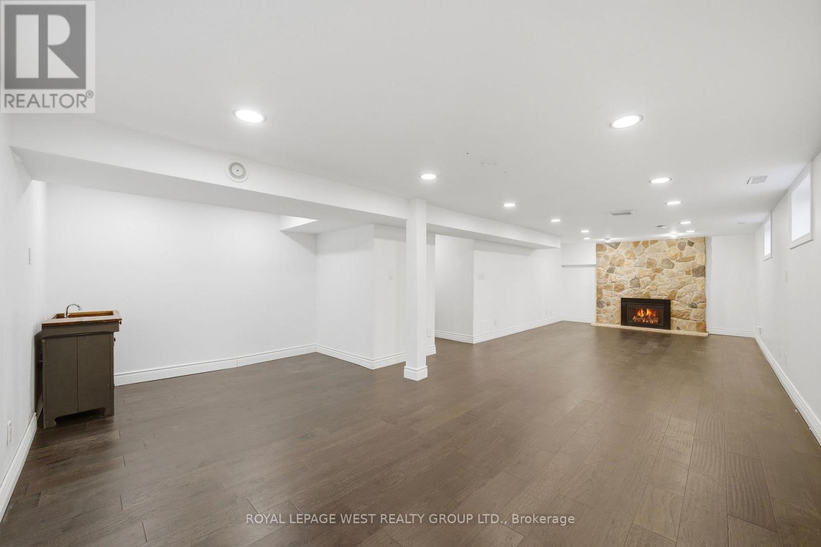 3334 Enniskillen Circle, Mississauga (Erindale), Ontario  L5C 2M8 - Photo 24 - W12934802