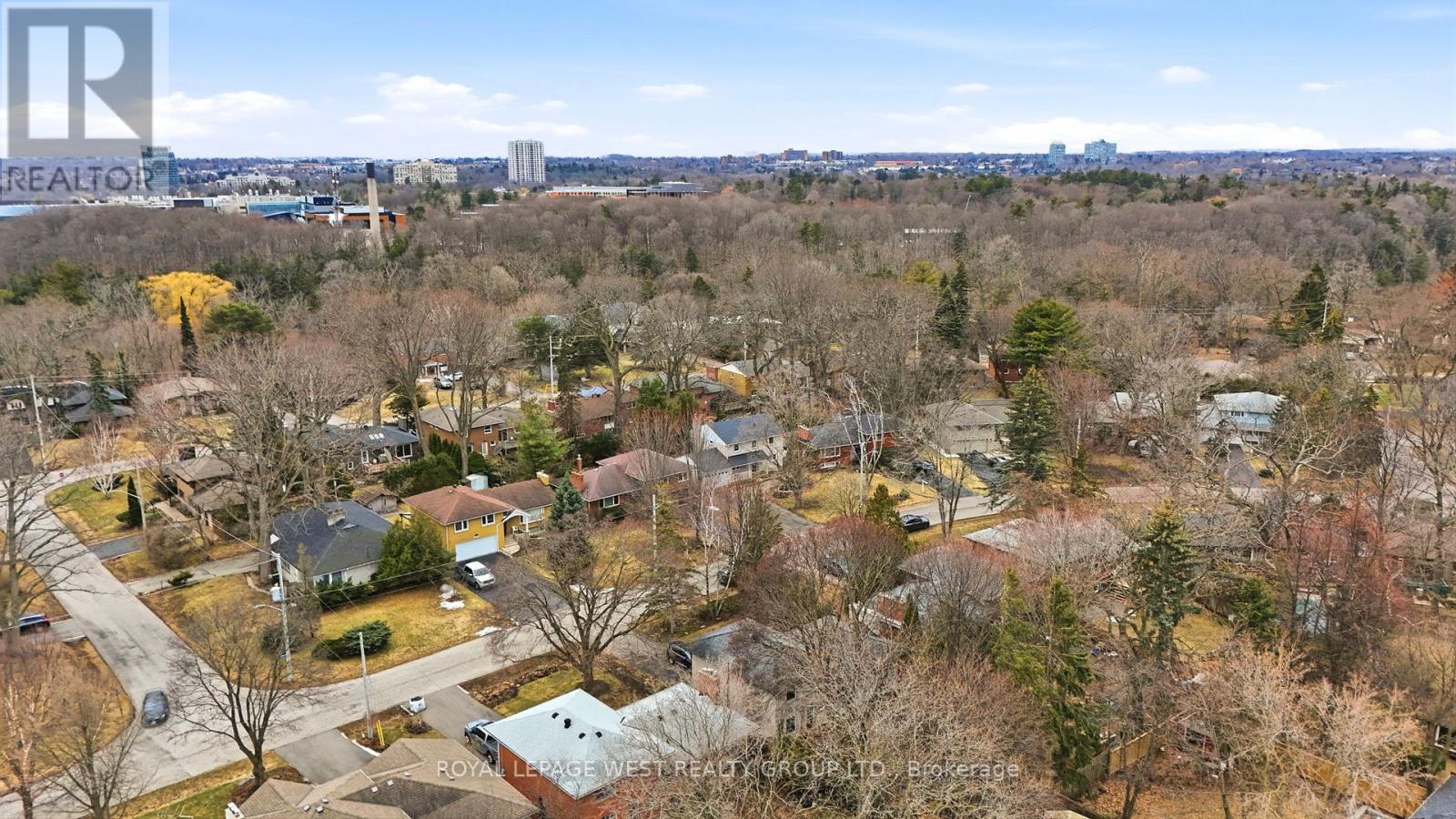 3334 Enniskillen Circle, Mississauga (Erindale), Ontario  L5C 2M8 - Photo 31 - W12934802