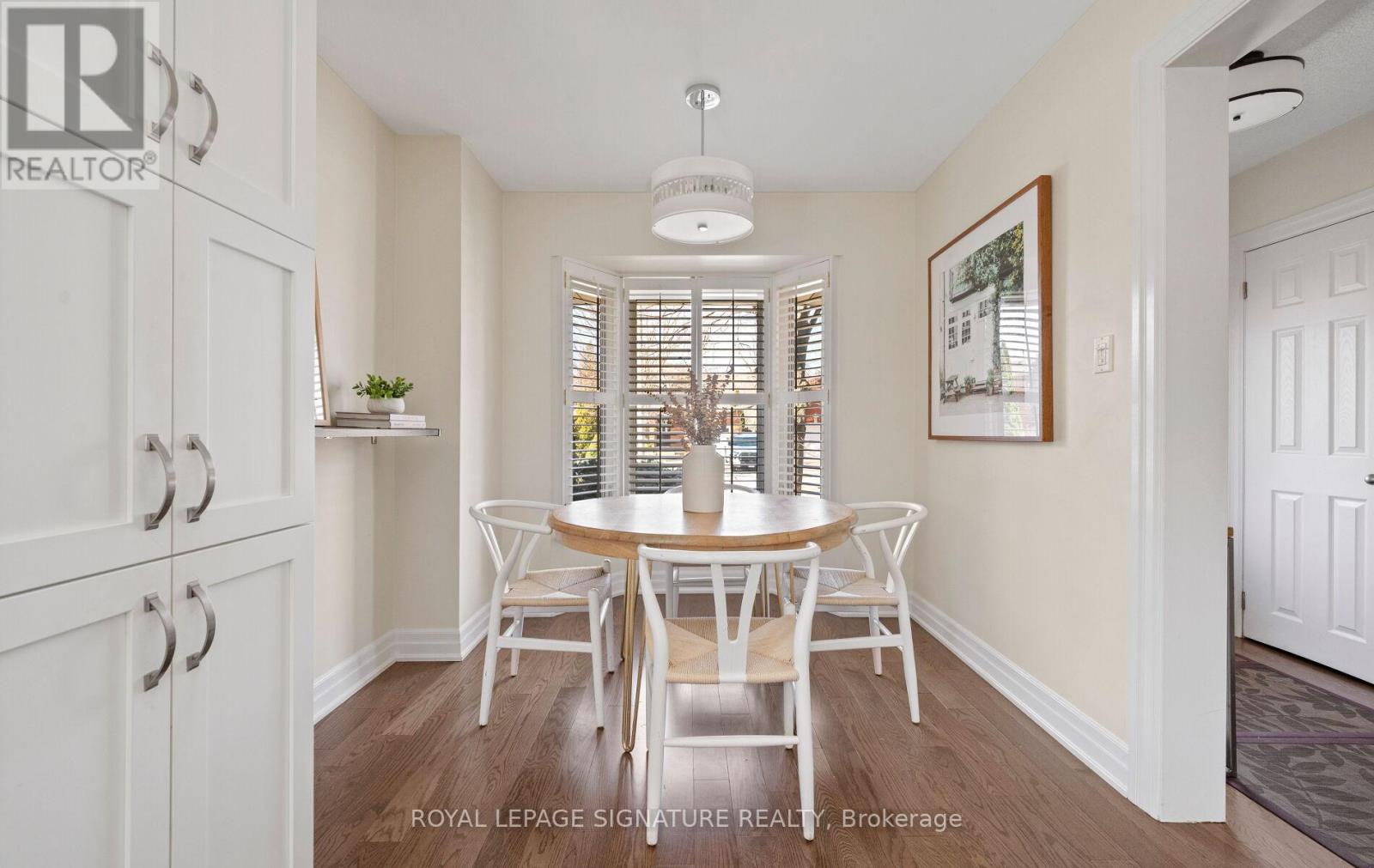 1608 Parish Lane, Oakville, Ontario  L6M 3E2 - Photo 19 - W12934806