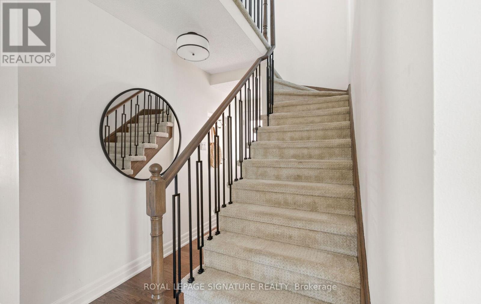 1608 Parish Lane, Oakville, Ontario  L6M 3E2 - Photo 24 - W12934806