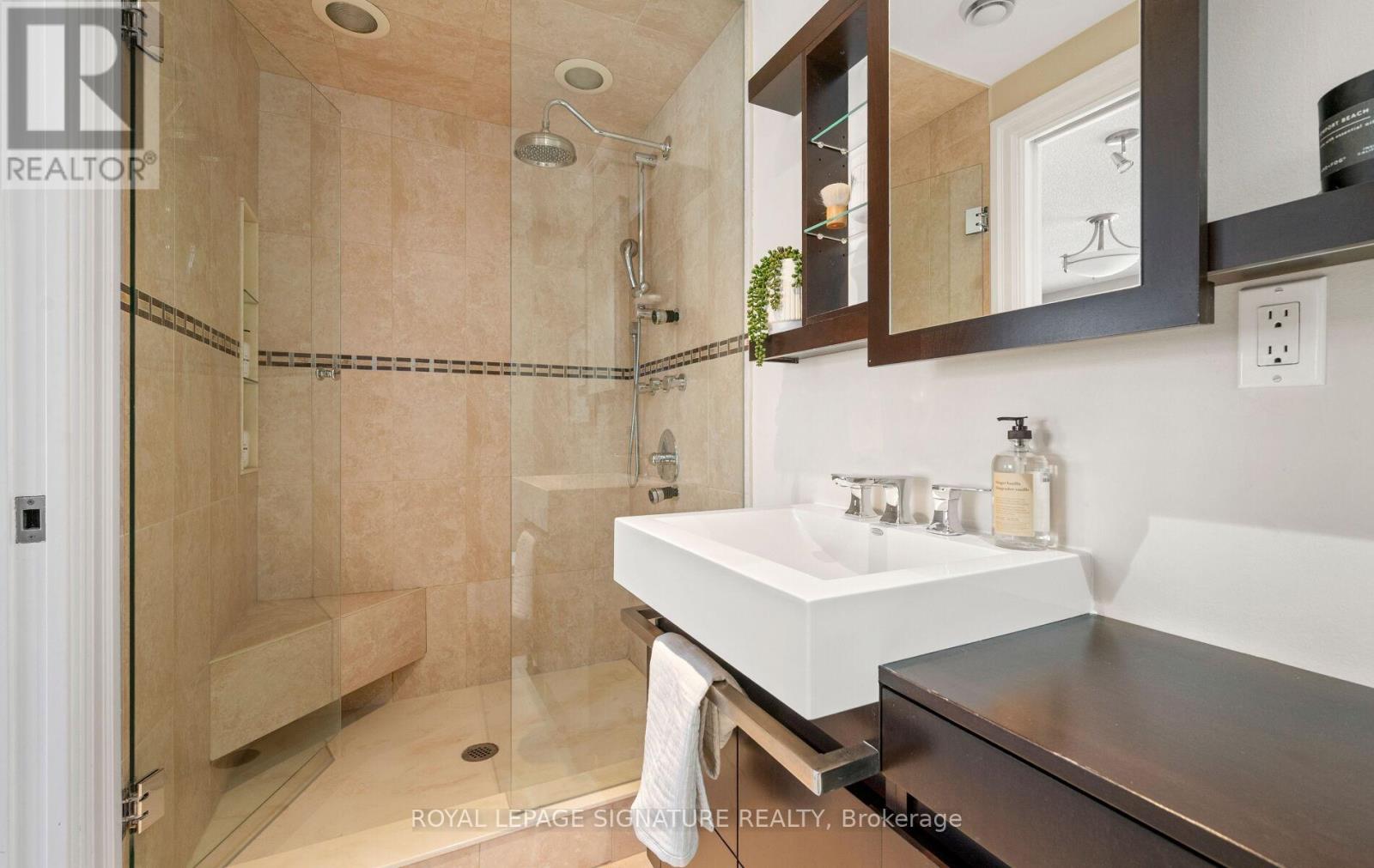 1608 Parish Lane, Oakville, Ontario  L6M 3E2 - Photo 28 - W12934806