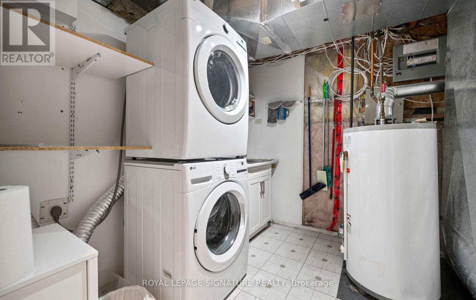 1608 Parish Lane, Oakville, Ontario  L6M 3E2 - Photo 45 - W12934806