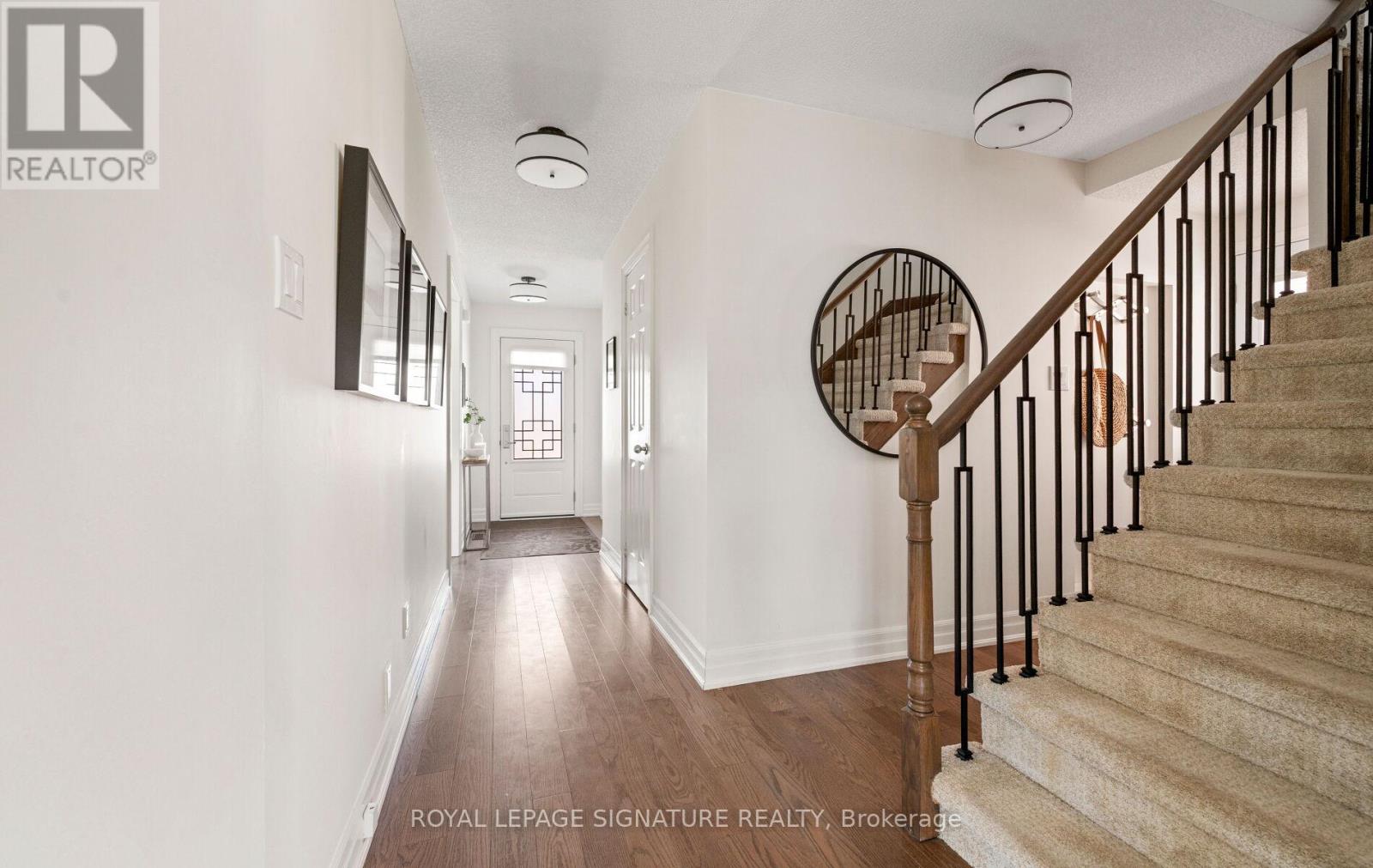 1608 Parish Lane, Oakville, Ontario  L6M 3E2 - Photo 7 - W12934806