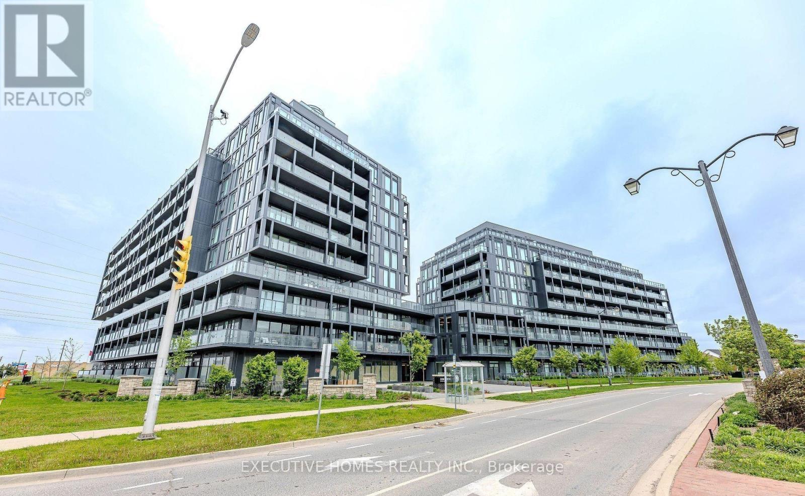 A 712 - 3210 DAKOTA COMMON, Burlington, Ontario