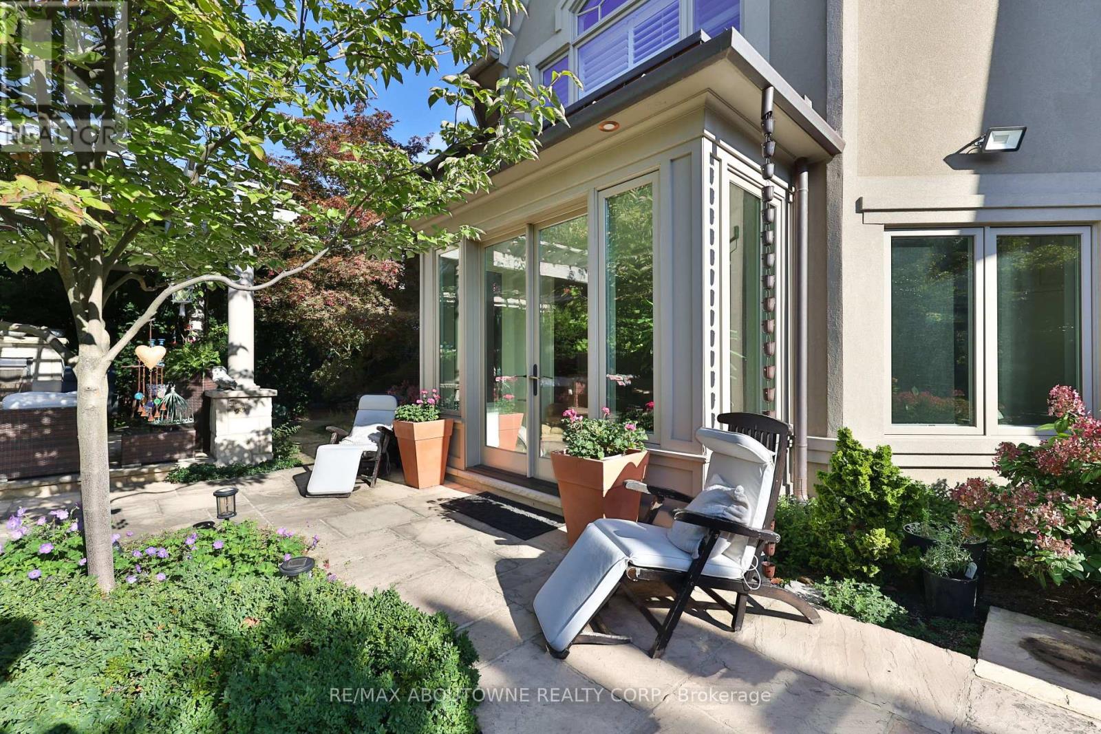 342 Pomona Avenue, Burlington, Ontario  L7N 1T5 - Photo 36 - W12934822