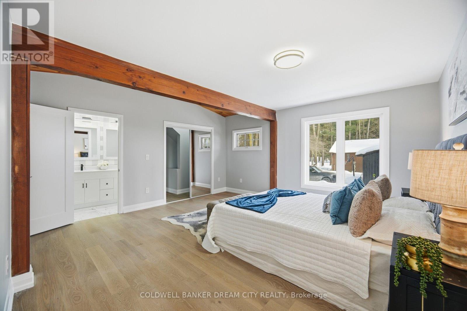 43 Olivers Lane, Caledon (Caledon East), Ontario  L7C 1G5 - Photo 19 - W12934844