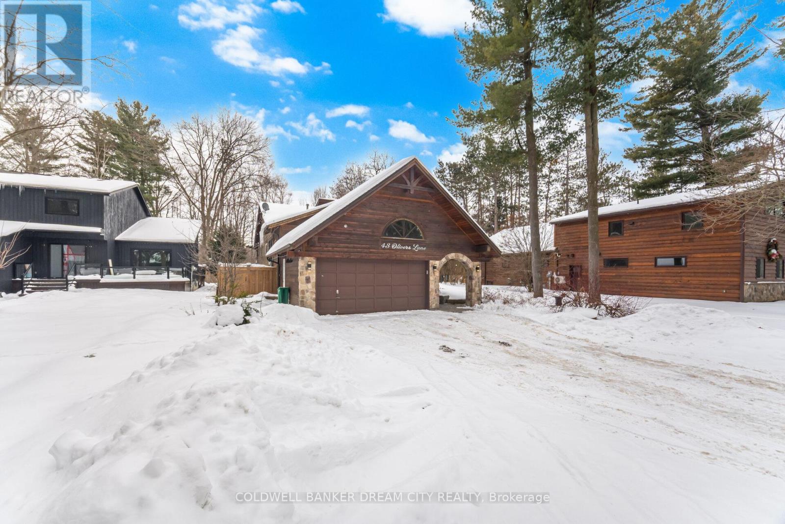 43 Olivers Lane, Caledon (Caledon East), Ontario  L7C 1G5 - Photo 2 - W12934844