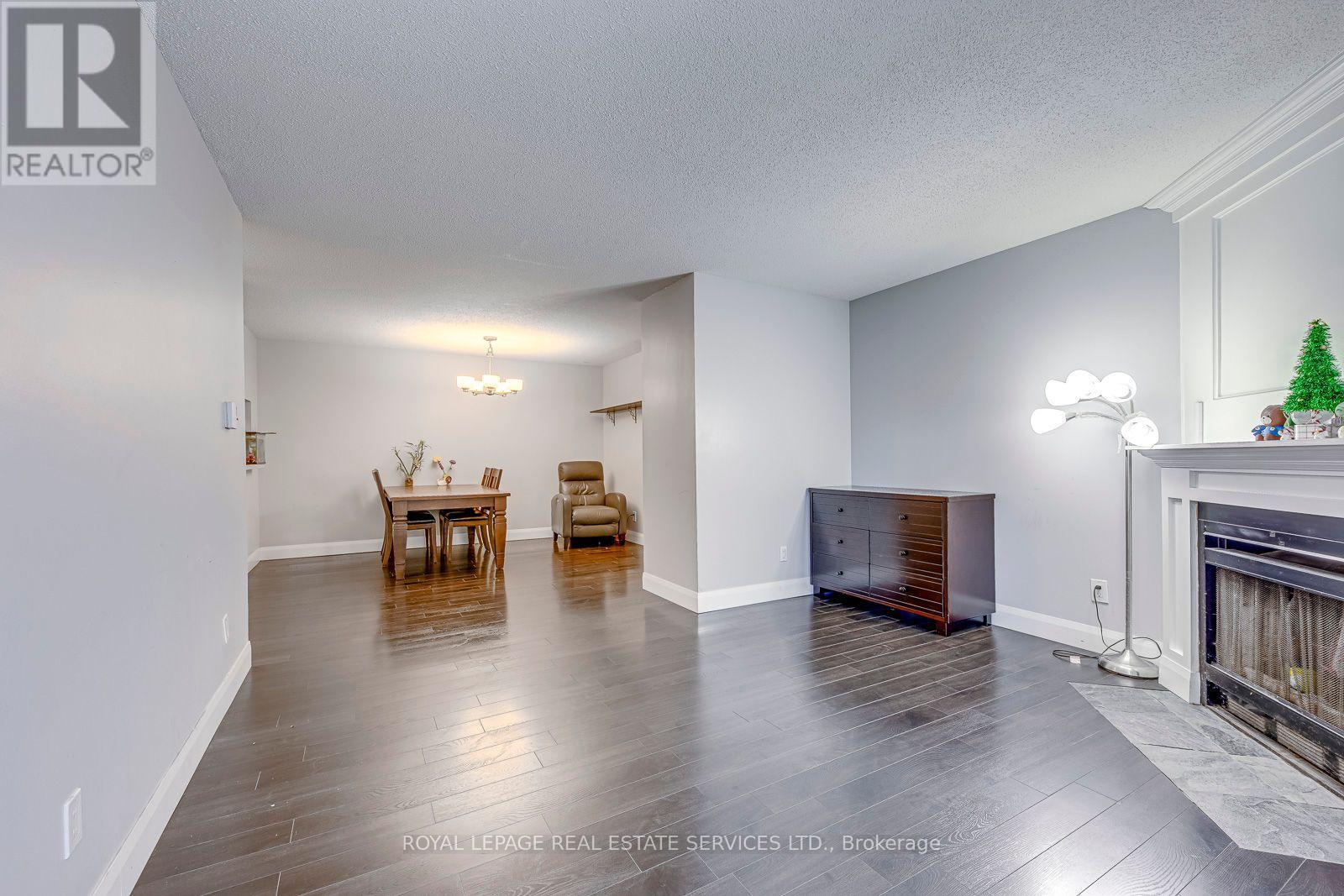 911 - 1450 Glen Abbey Gate, Oakville (Ga Glen Abbey), Ontario  L6M 2V7 - Photo 14 - W12934858